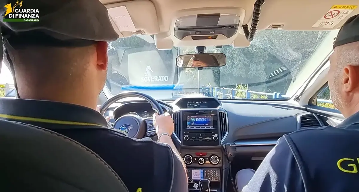 Bonus edilizi per lavori mai eseguiti: imprenditore soveratese perno di una presunta associazione a delinquere