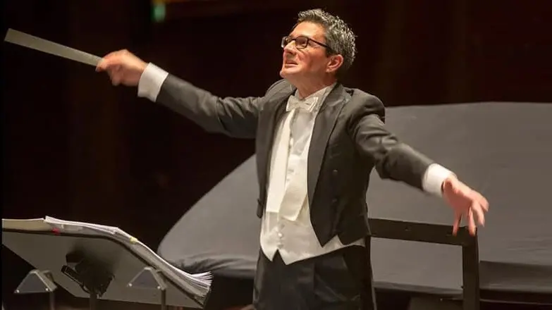 Vibo, al Torrefranca il dialogo dei fiati tra Mozart e Strauss nel concerto dell’Ensemble diretto da Castrignanò\n