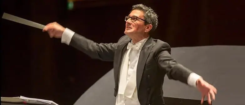 Vibo, al Torrefranca il dialogo dei fiati tra Mozart e Strauss nel concerto dell’Ensemble diretto da Castrignanò\n