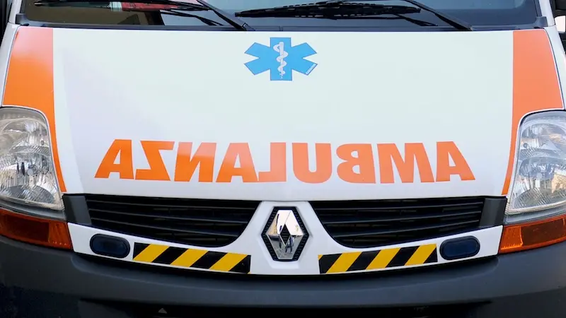 Emergenza 118 a Reggio,\u00A0il Nursing up denuncia disservizi\u00A0continui e ambulanze ferme\n