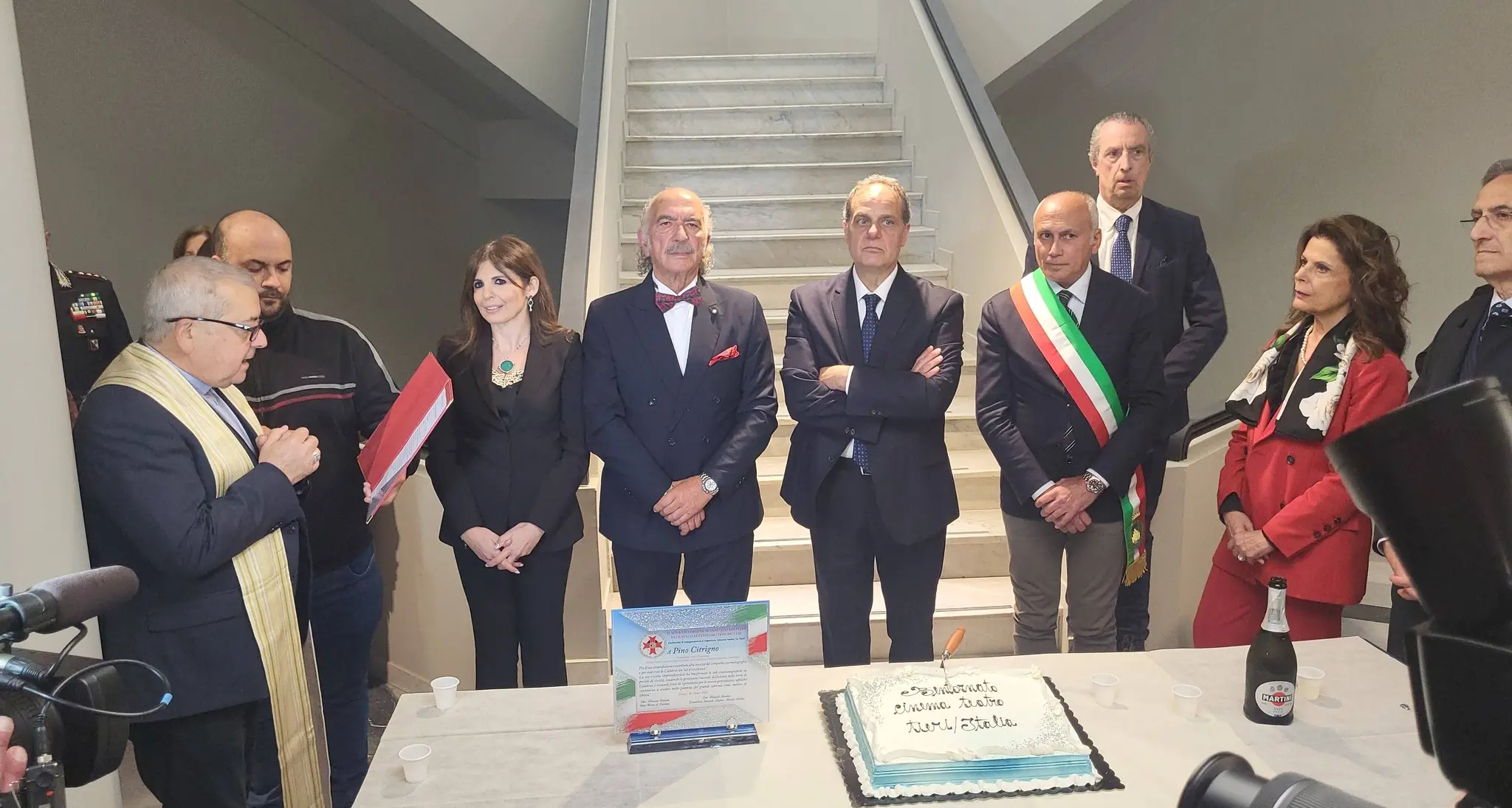 Riapre il Cinema Tieri Italia, i Templari premiano Pino Citrigno a Cosenza\n