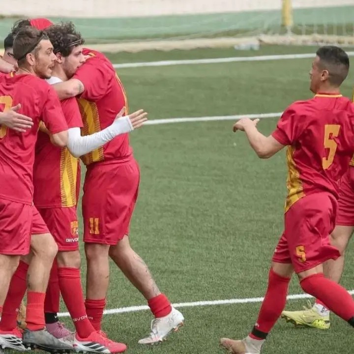 Terza Categoria, la Fulmine Sorianello a un passo dalla storia: domenica, nell'ultima giornata, potrebbe arrivare la matematica promozione\n