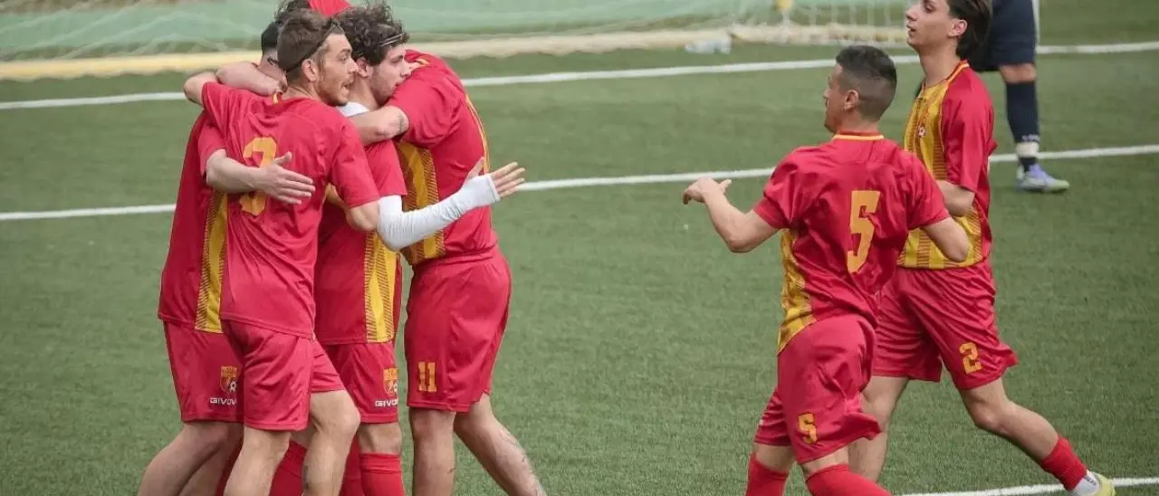 Terza Categoria, la Fulmine Sorianello a un passo dalla storia: domenica, nell'ultima giornata, potrebbe arrivare la matematica promozione\n