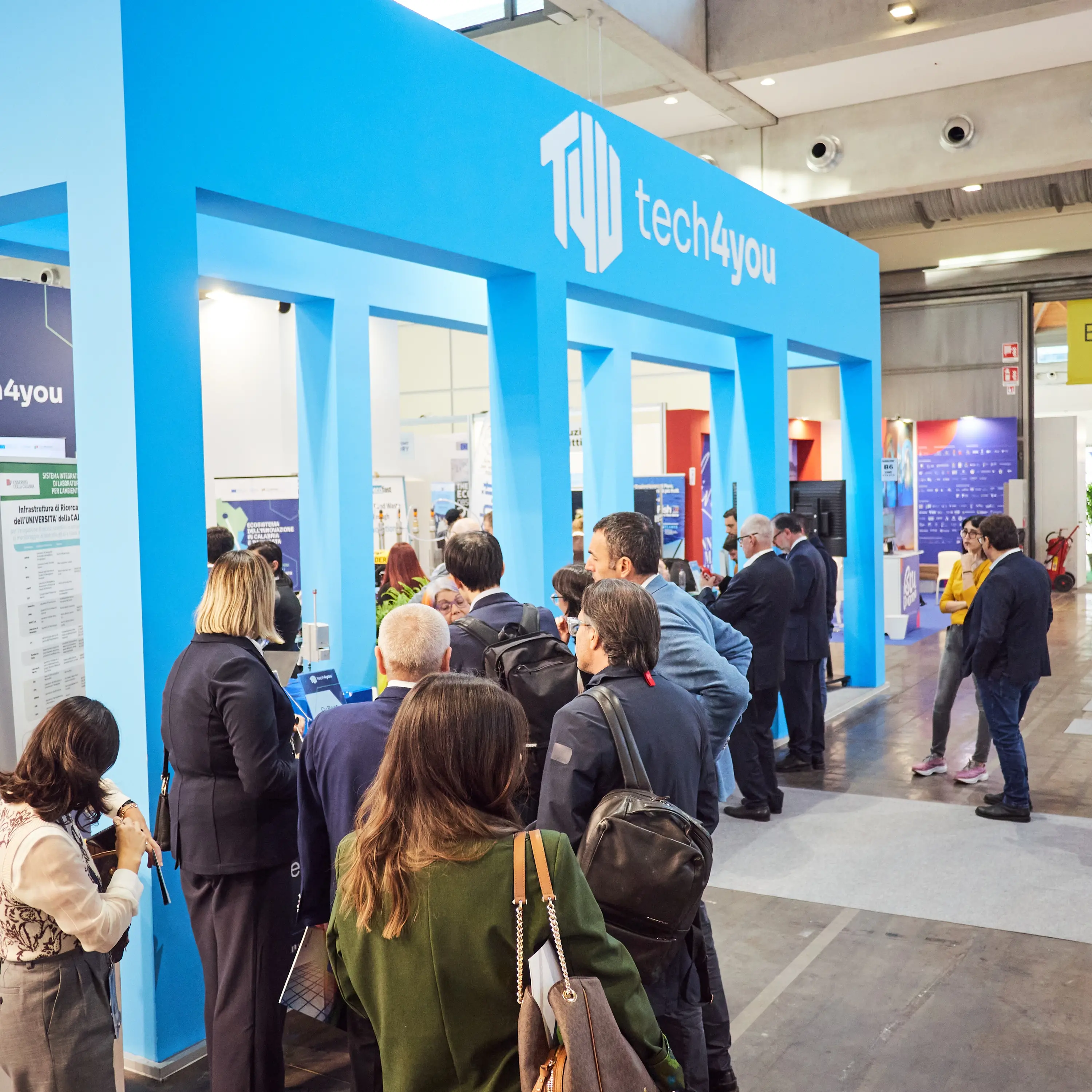 Tech4You: la ricerca calabrese diventa mercato. Dodici milioni alle imprese e una task force di 433 talenti\n