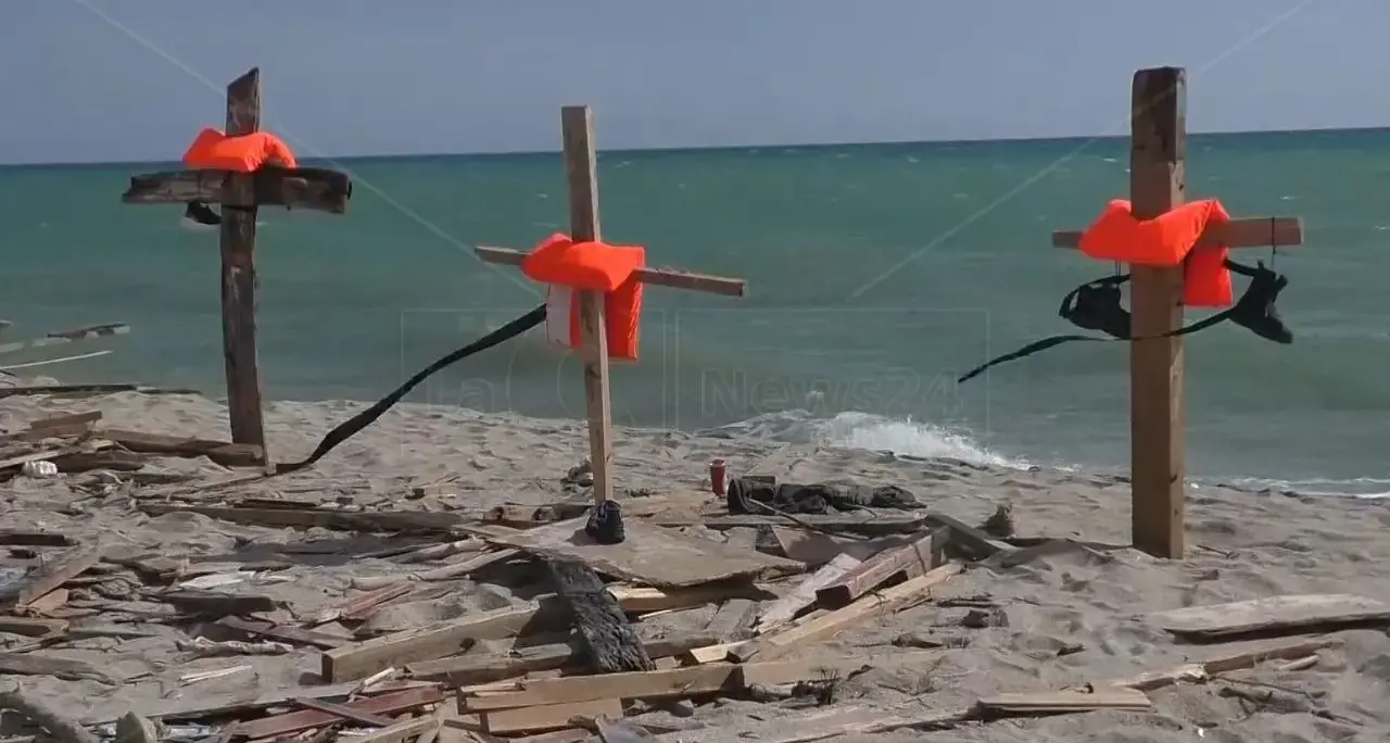 Strage di Cutro, dopo la tragedia la Guardia di Finanza chiese corsi di formazione per i radaristi\n