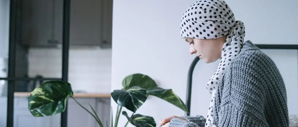 Tumore al seno, una nuova speranza arriva dalla Calabria: un farmaco già esistente blocca la crescita delle cellule\n