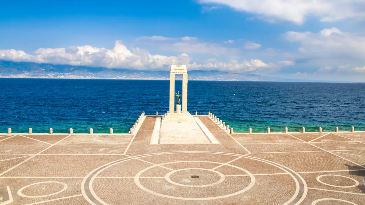 Elezioni a Reggio Calabria, oltre i problemi quotidiani la partita del Mediterraneo\n