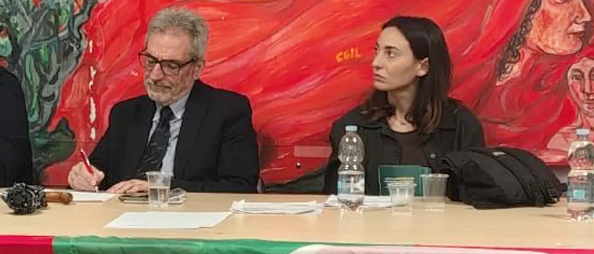 Sinistra Italiana smonta il Reddito di Merito: «Propaganda, giovani via dalla Calabria per cercare opportunità»\n