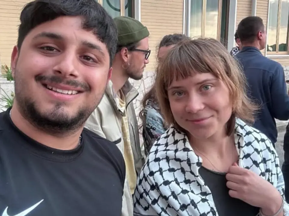 Greta Thunberg a Cetraro con la Flotilla: città mobilitata per Gaza e la Palestina