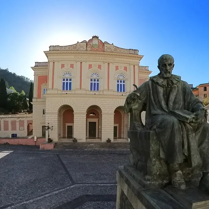Teatro Rendano, l’avamposto di cultura nel cuore di Cosenza tra tradizione e architettura\n