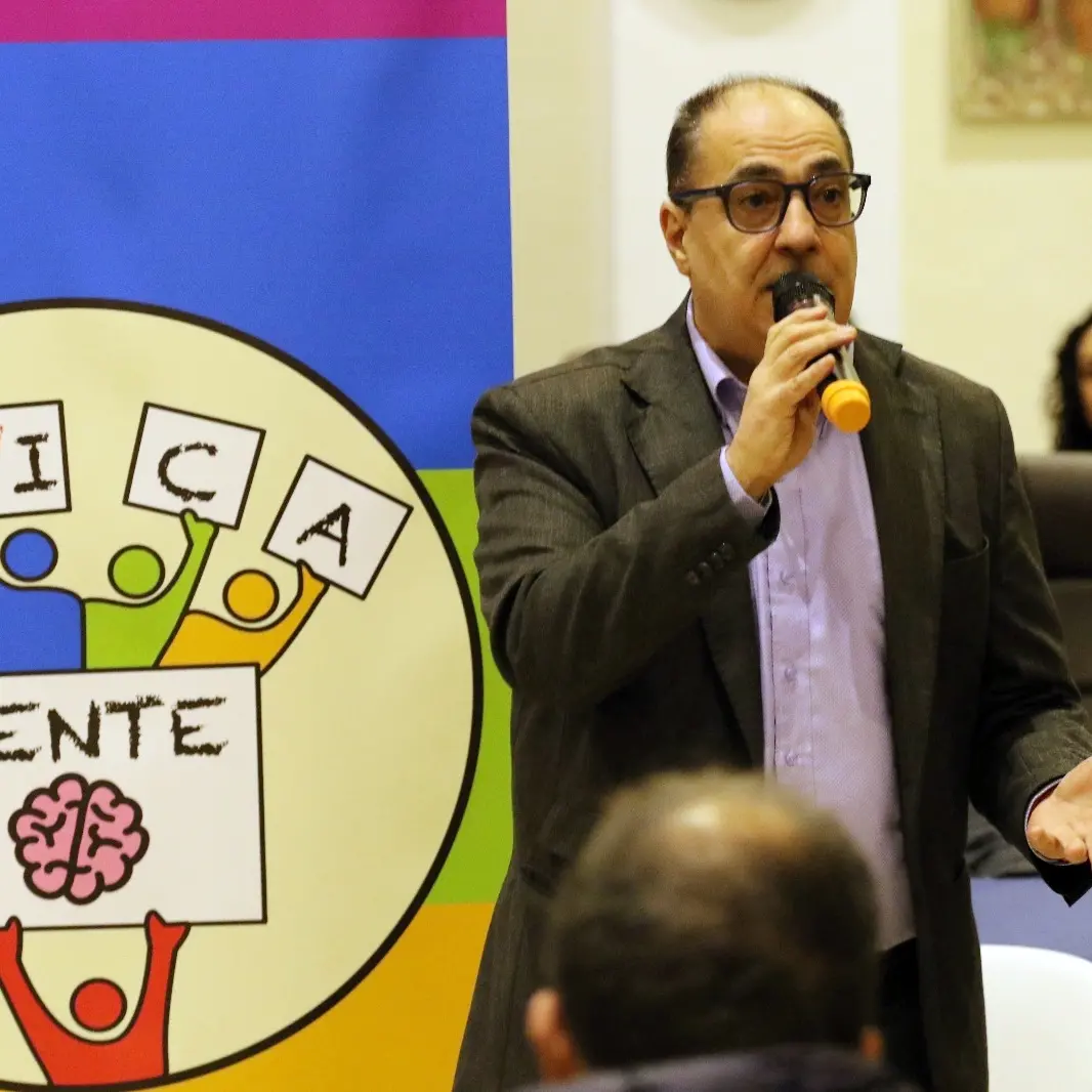 Elezioni, Castrovillari al bivio: l'onda civica di Luca Donadio sfida i blocchi tradizionali\n