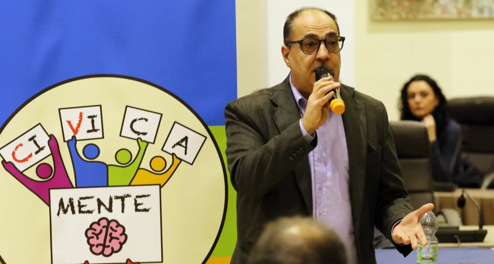 Elezioni, Castrovillari al bivio: l'onda civica di Luca Donadio sfida i blocchi tradizionali\n