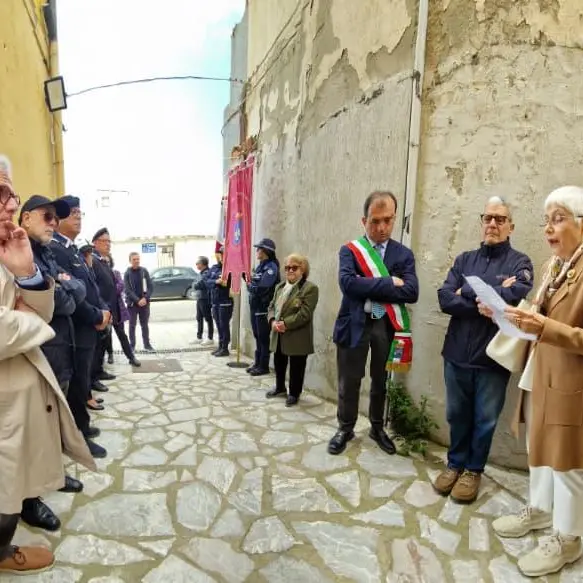 Giordano: «A Gallico un vicolo sul mare ricorderà da oggi Antonino Caridi»