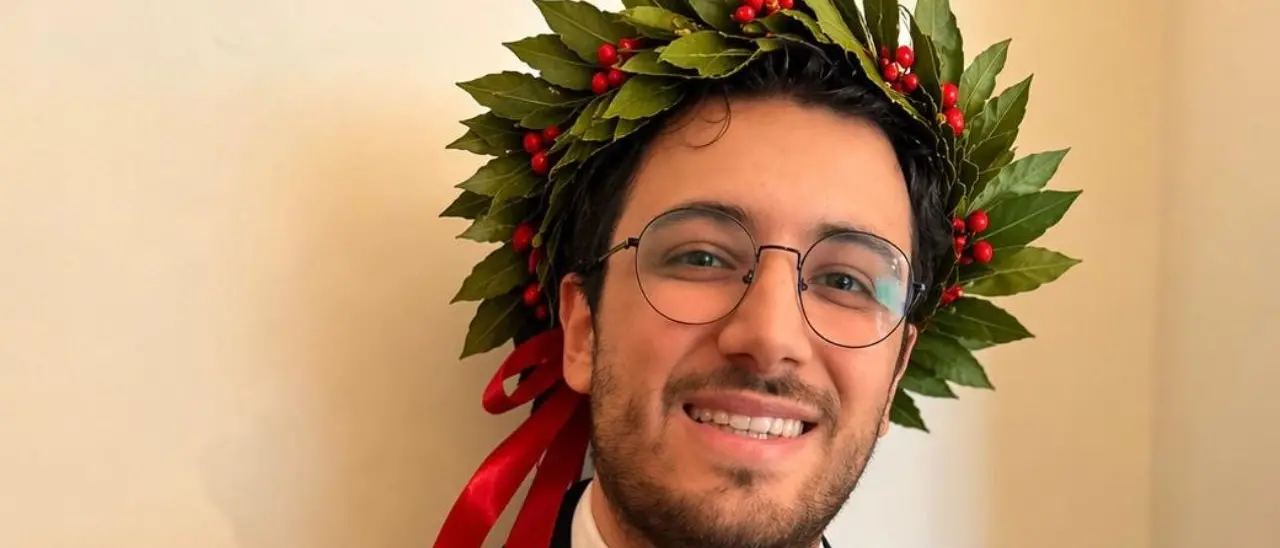 Il giornalista di LaC Lorenzo Muratore laureato a pieni voti con tesi su informazione e social\n
