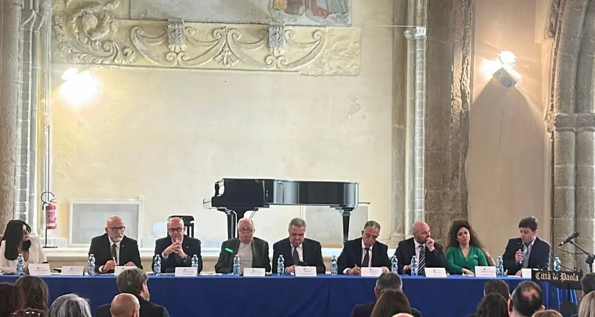 Infrastrutture, da Paola l’appello di Confapi: «Servono visione e azioni concrete»\n