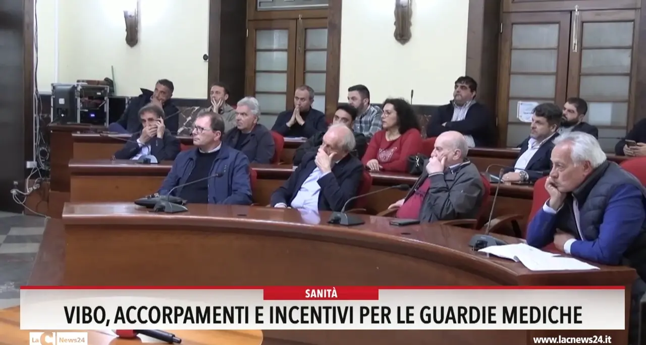 Vibo, accorpamenti e incentivi per le guardie mediche