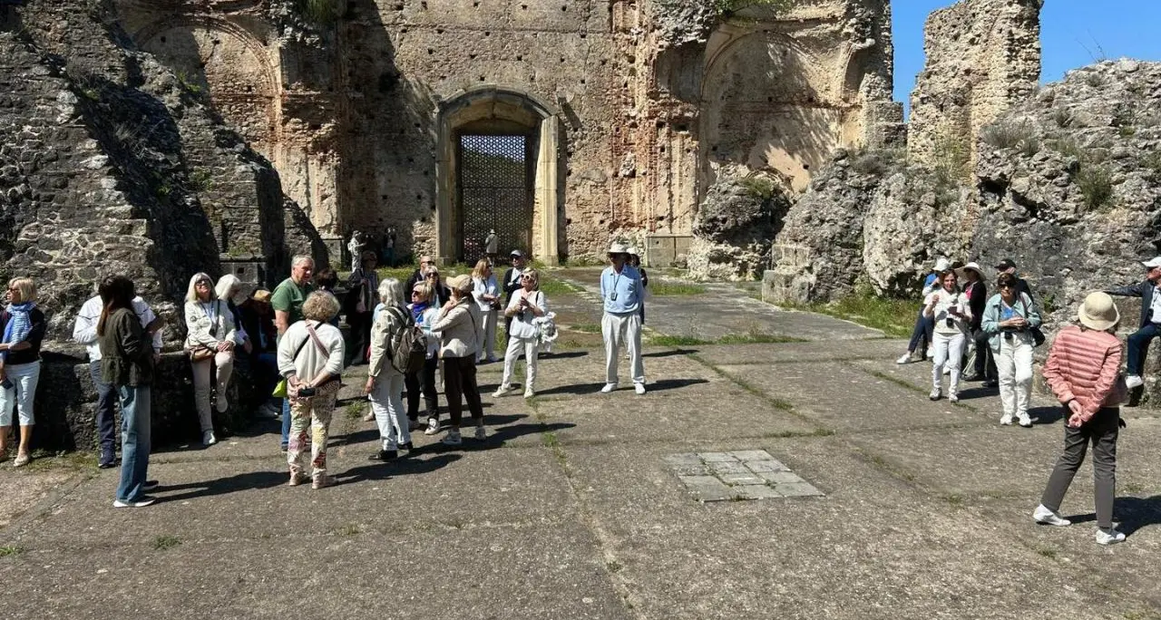 Polo museale di Soriano Calabro, la visita dell’Associazione culturale tedesca in Calabria e Valentour\n