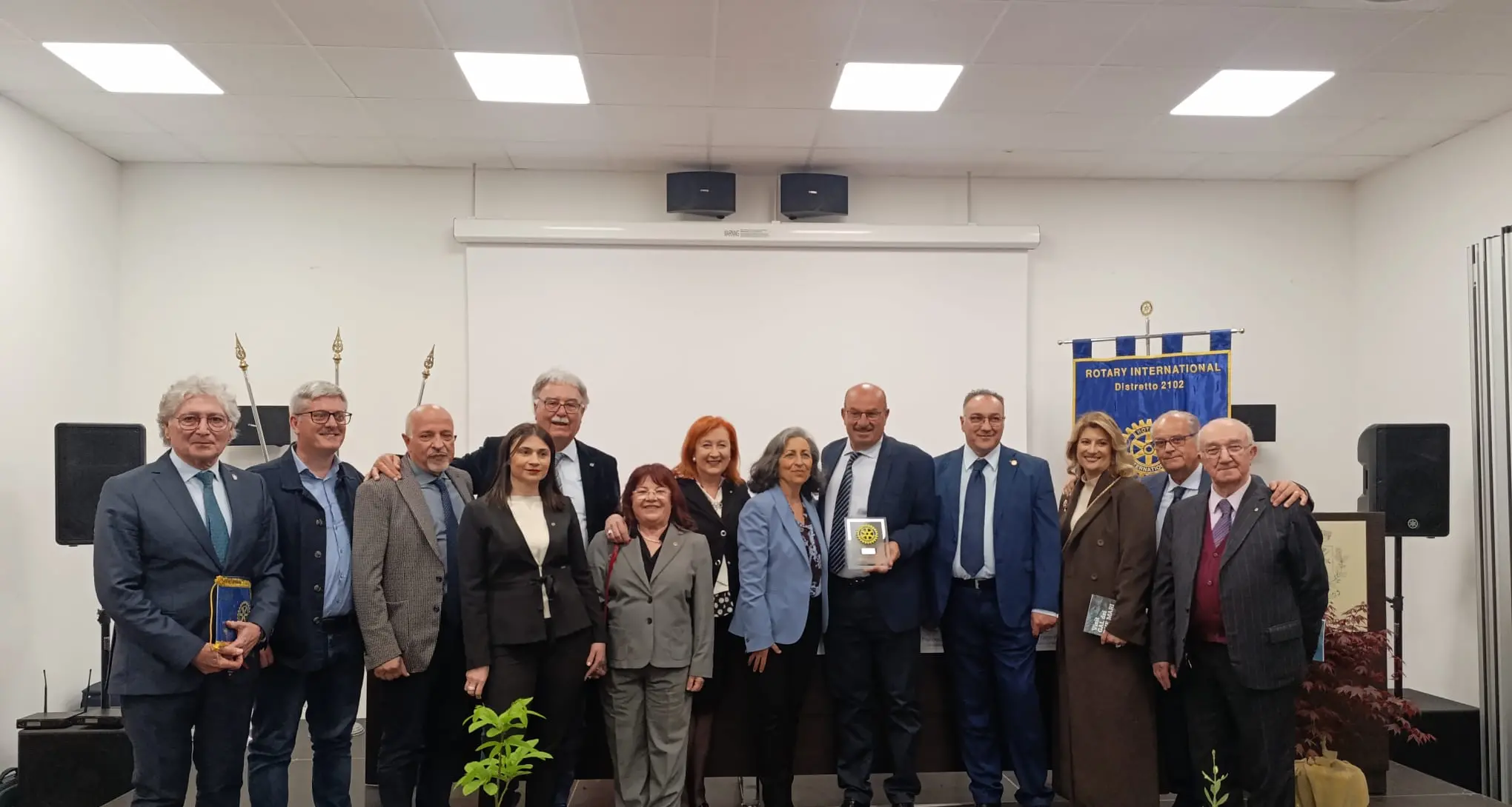 Successo per il Premio Larussa a Soveria Mannelli: l’imprenditore Franco Fazio esempio di visione e radicamento nel territorio\n