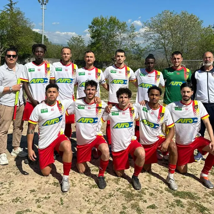 Prima Categoria, si riapre tutto in vetta: il Guardavalle torna clamorosamente in corsa. Schiacciante 5-1 della Stella Mileto ai danni del Palermiti