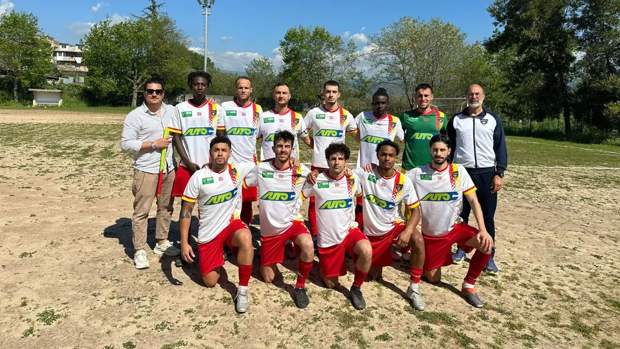 Prima Categoria, si riapre tutto in vetta: il Guardavalle torna clamorosamente in corsa. Schiacciante 5-1 della Stella Mileto ai danni del Palermiti