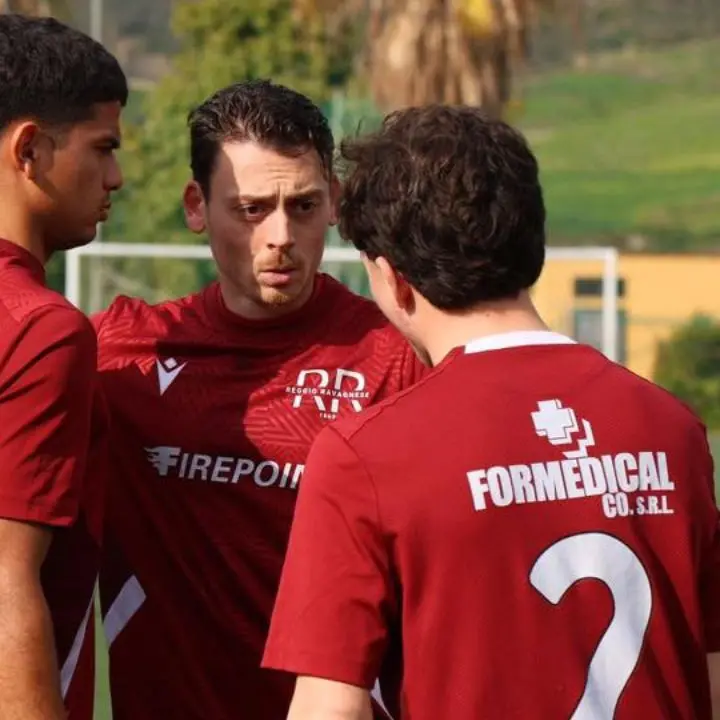 Eccellenza, la Reggioravagnese tiene acceso il lumicino playoff. Candido: «Contro il Trebisacce si deciderà tutto»\n