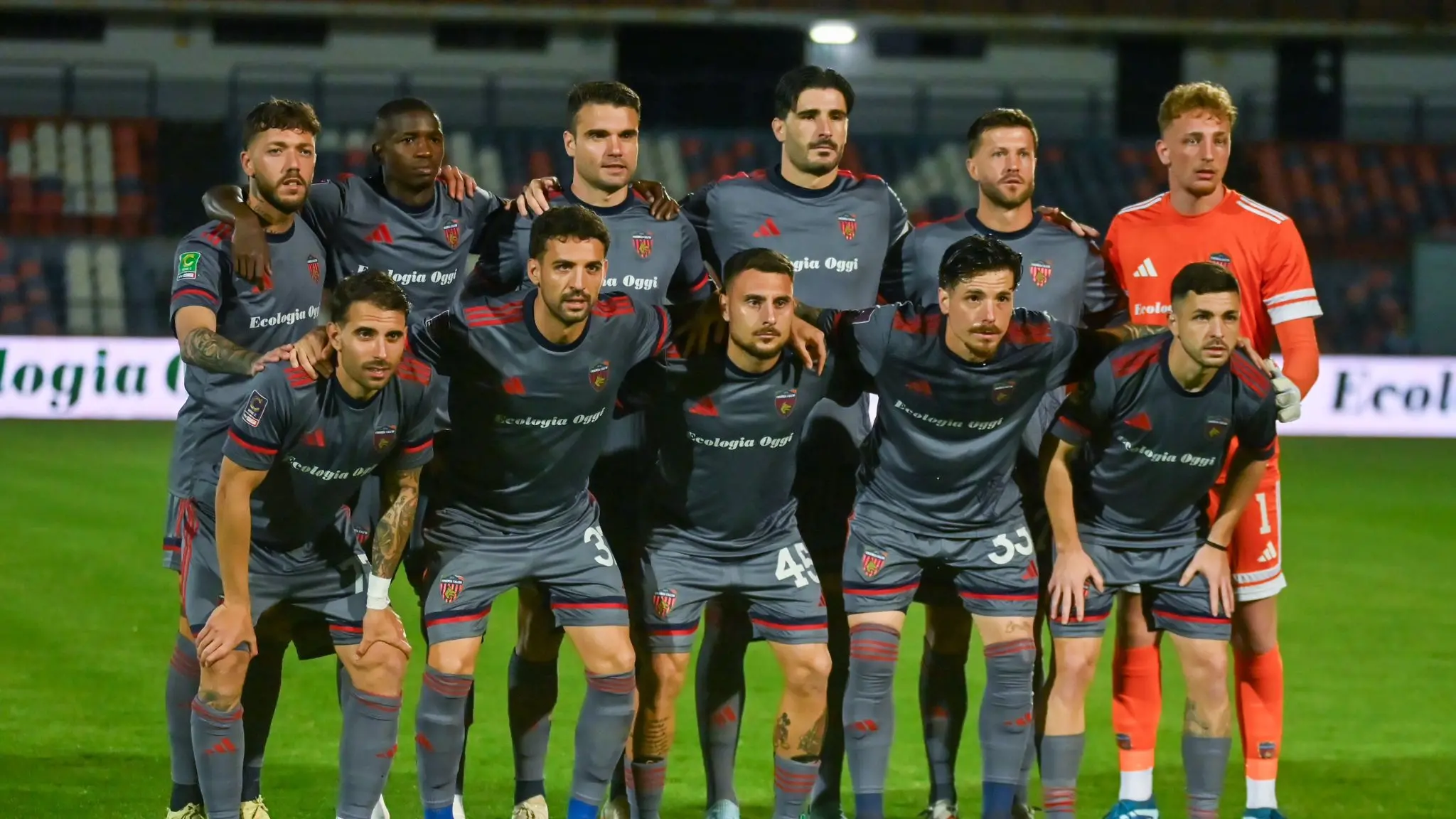 L\\'undici iniziale del Cosenza contro il Trapani