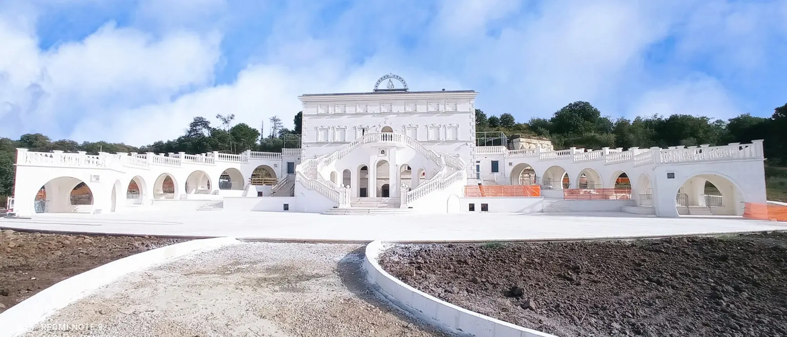 Drapia, la Cittadella di Padre Pio apre le porte: il 28 maggio la consegna simbolica delle chiavi\n