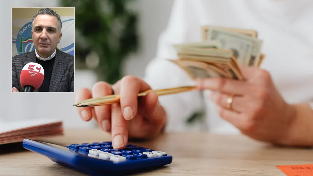 Calabria terra di garanti (e poltrone): il centrodestra ne vuole un altro da 50mila euro all’anno e scoppia la polemica