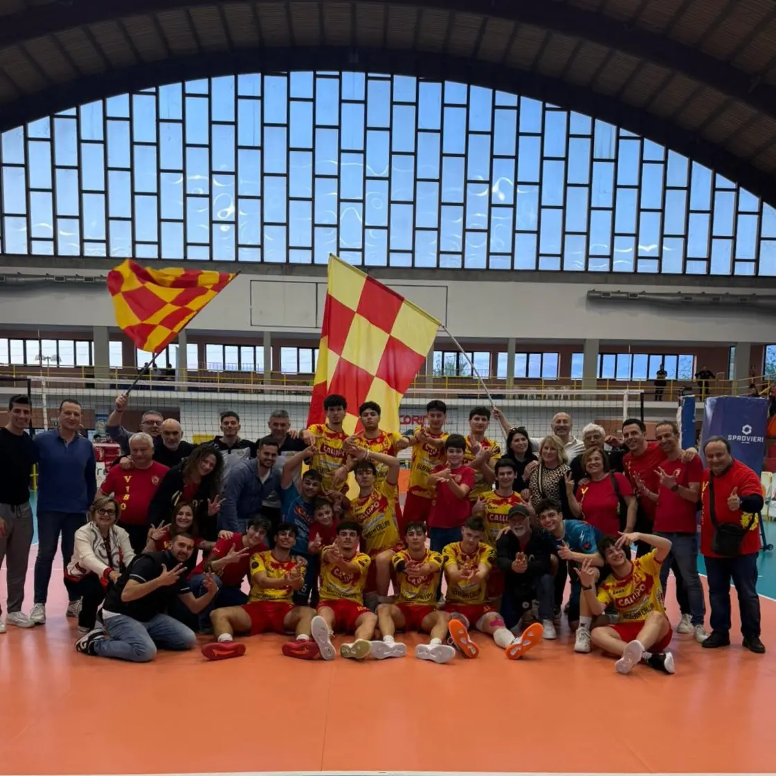 Volley maschile, la Tonno Callipo Vibo vince a Corigliano e diventa capolista: ora lo scontro diretto\u00A0con\u00A0Aquila Bronte\n