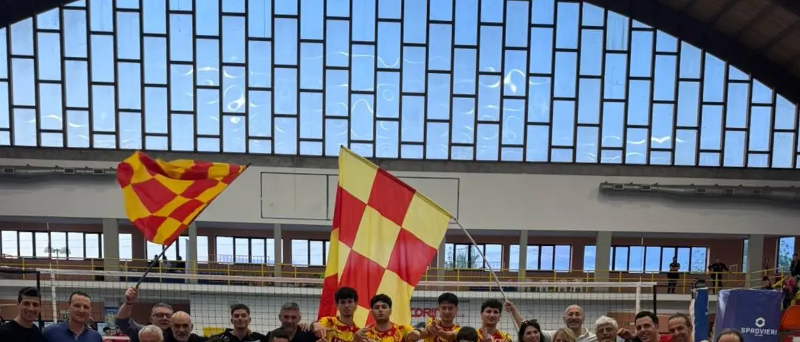 Volley maschile, la Tonno Callipo Vibo vince a Corigliano e diventa capolista: ora lo scontro diretto\u00A0con\u00A0Aquila Bronte\n