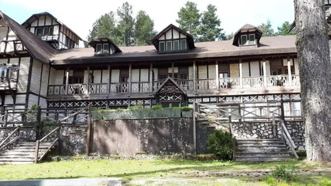 Grande Albergo delle Fate, il sindaco di Taverna al Prefetto: «Prosegue il suo inutilizzo, intervento non più rinviabile»\n