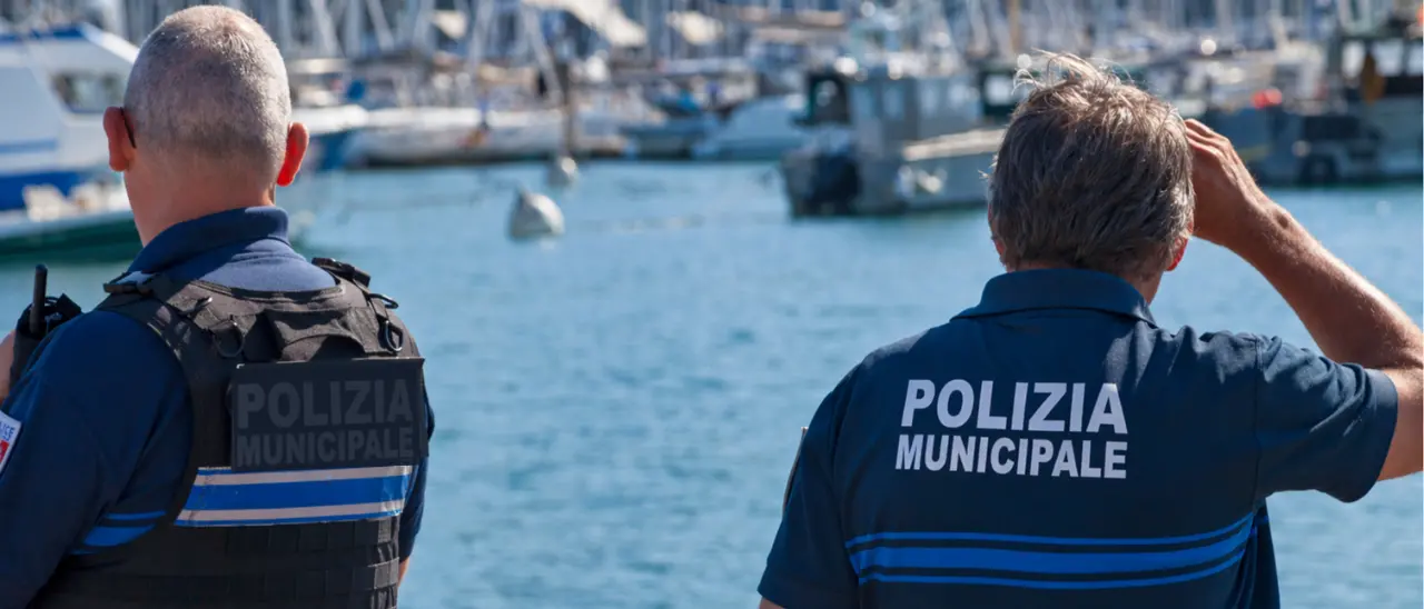 Vibo, al via la ricerca\u00A0di agenti stagionali di Polizia locale: domande entro il 30 aprile\n