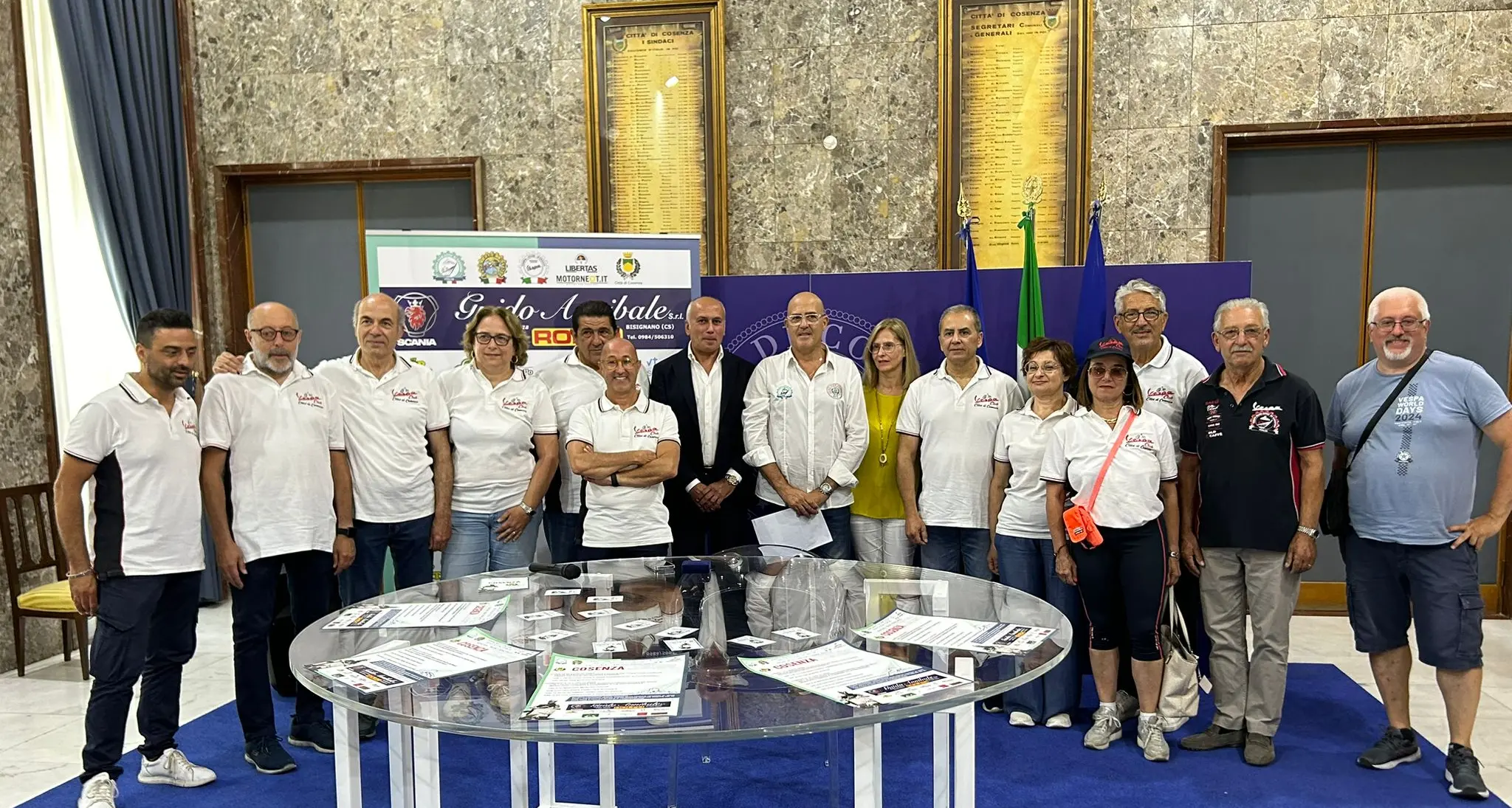 Il Vespa Club di Cosenza partecipa al “Vespa Raid” di Tunisia\n