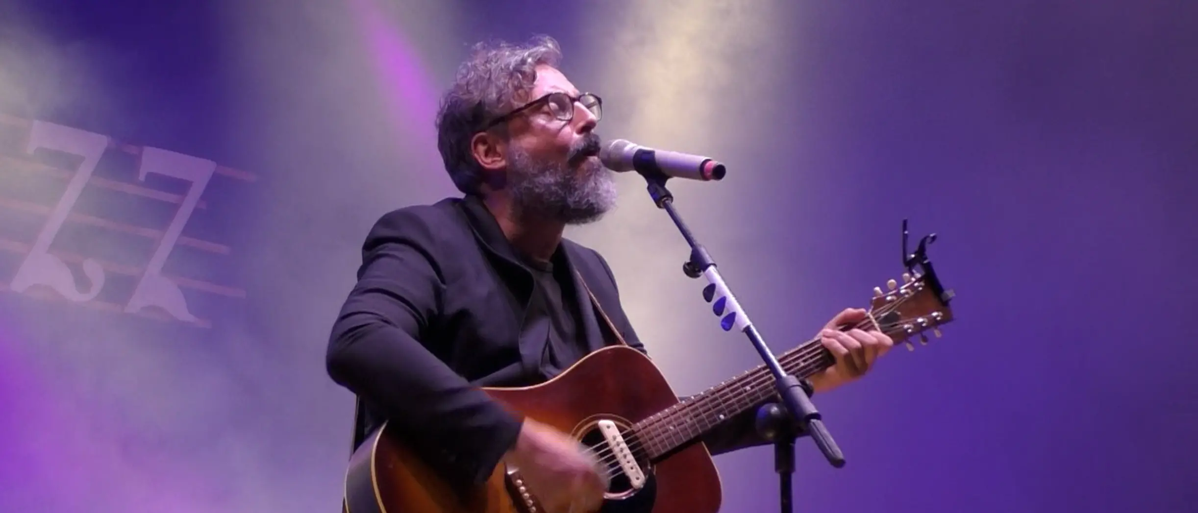 Brunori Sas sceglie il Primo Maggio alternativo: sarà sul palco di Taranto con Subsonica e Gemitaiz\n