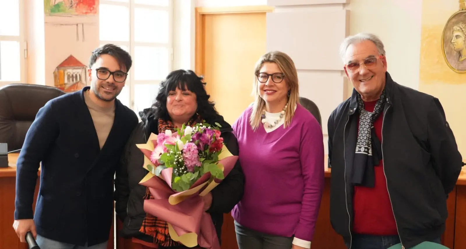 “Volare con la Sedia”: presentato a Palazzo dei Bruzi il libro di poesie scritto dagli ospiti del Centro “Crisalide”\n