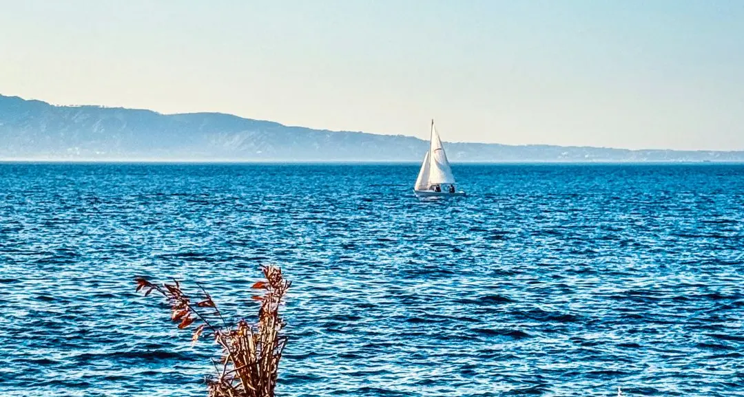 Dove il mare incontra i ricordi\n