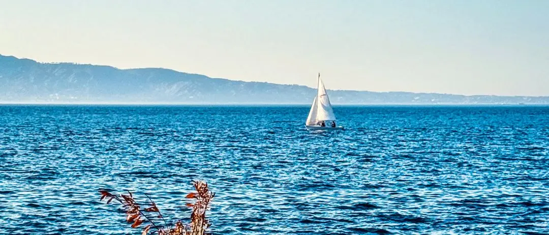 Dove il mare incontra i ricordi\n