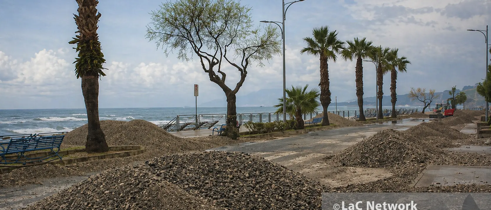 In Calabria l’estate partirà in ritardo: negli stabilimenti colpiti dal ciclone Harry «lavori a rilento e clima di sfiducia»\n