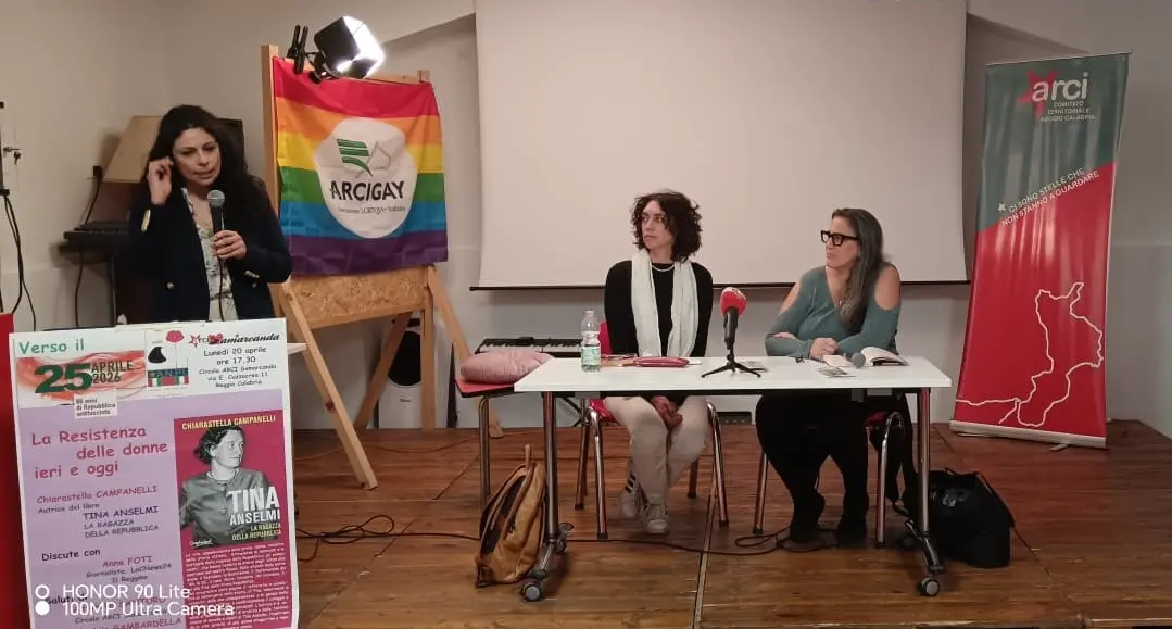 “Tina Anselmi, la ragazza della Repubblica”: a Reggio il racconto di una scelta che parla ancora al presente\n