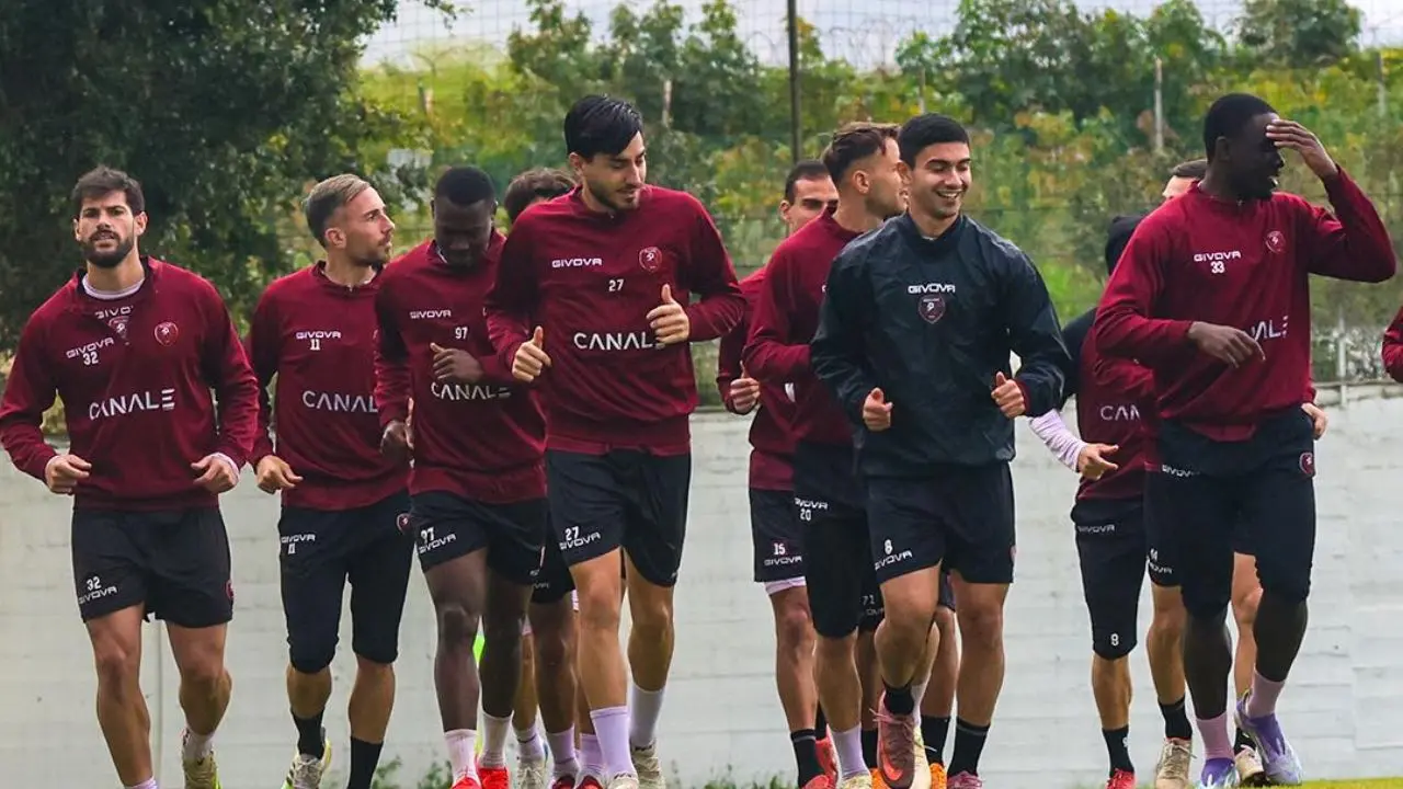 Reggina, rimpianti pesanti: otto punti persi per strada che valgono un campionato\n