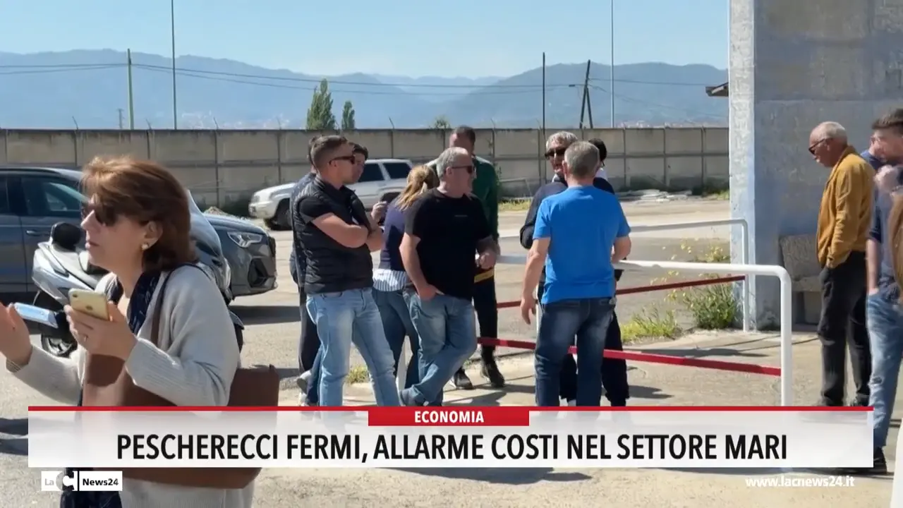 Pescherecci fermi, allarme costi nel settore mari