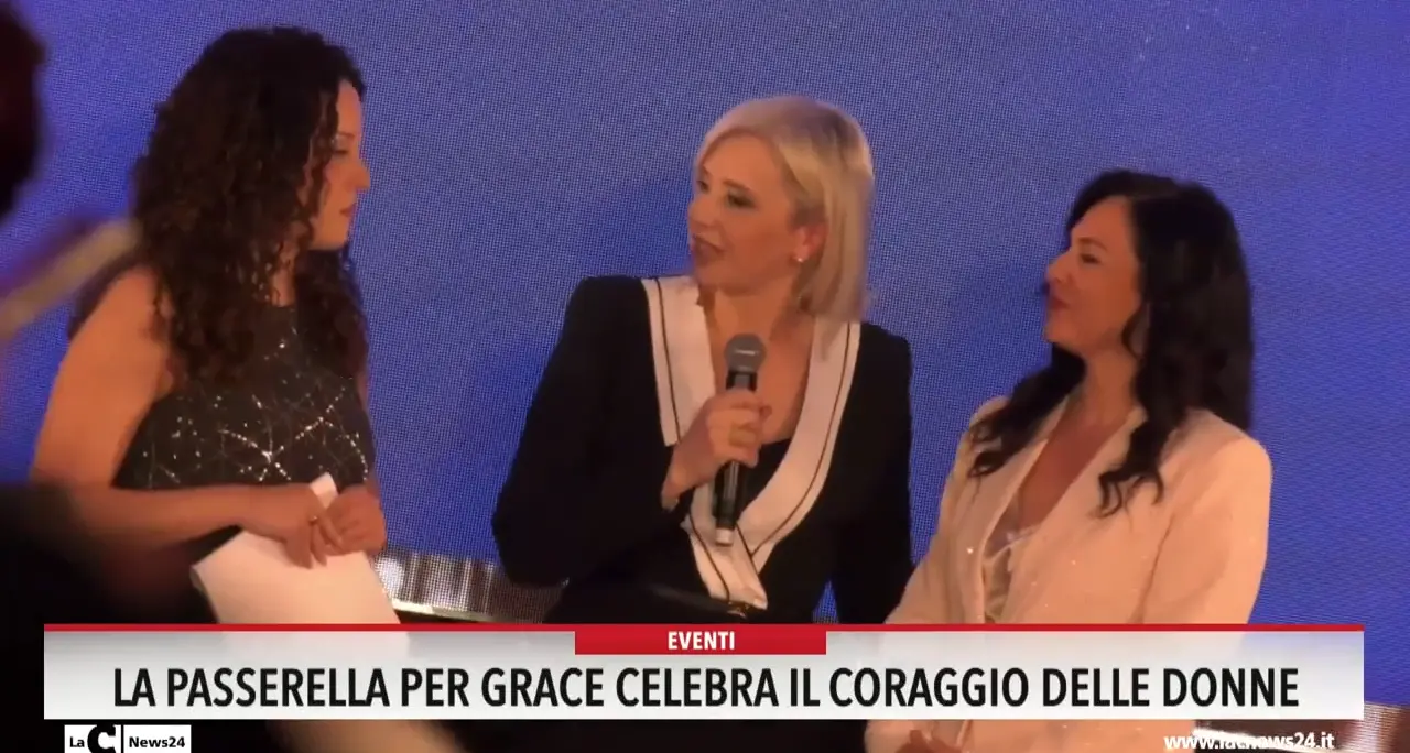 La passerella per Grace celebra il coraggio delle donne