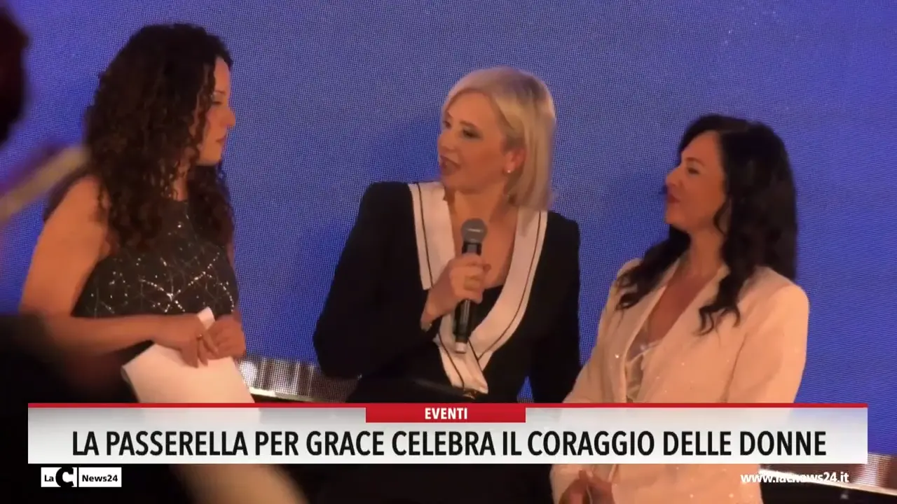 La passerella per Grace celebra il coraggio delle donne