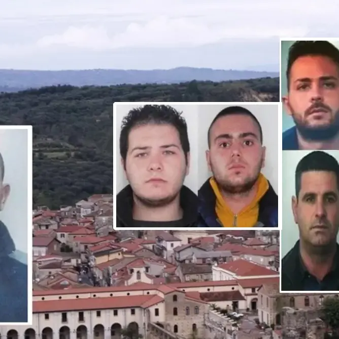 Scontro tra clan nelle Preserre, il tentato omicidio a colpi di kalashnikov\u00A0di Domenico Zannino contestato a 7 indagati\n