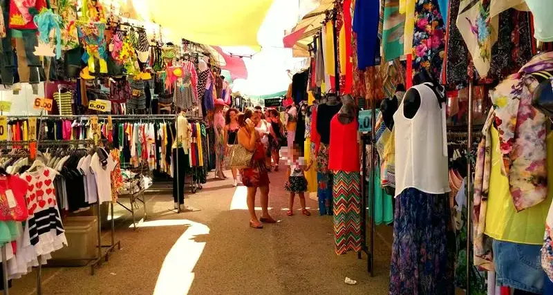 <p>Mercato settimanale a Vibo Marina, le opposizioni chiedono che <span style=\"color:hsl(0, 75%, 60%);\">torni in centro</span>: «Adesso ci sono le condizioni»</p>