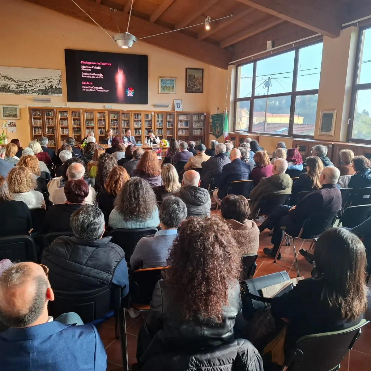 La luce che nasce dal buio della malattia: a Tiriolo il coraggio di Chiara Paone si fa racconto\n