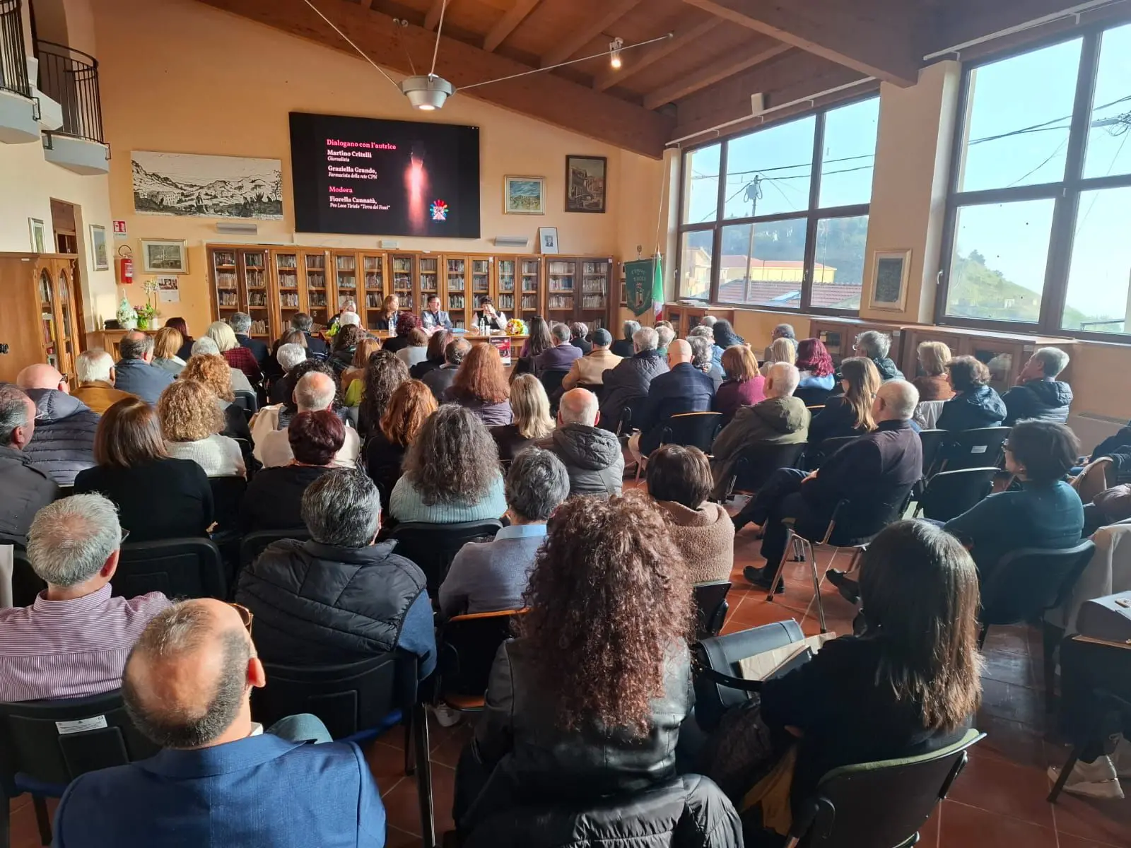 La luce che nasce dal buio della malattia: a Tiriolo il coraggio di Chiara Paone si fa racconto\n
