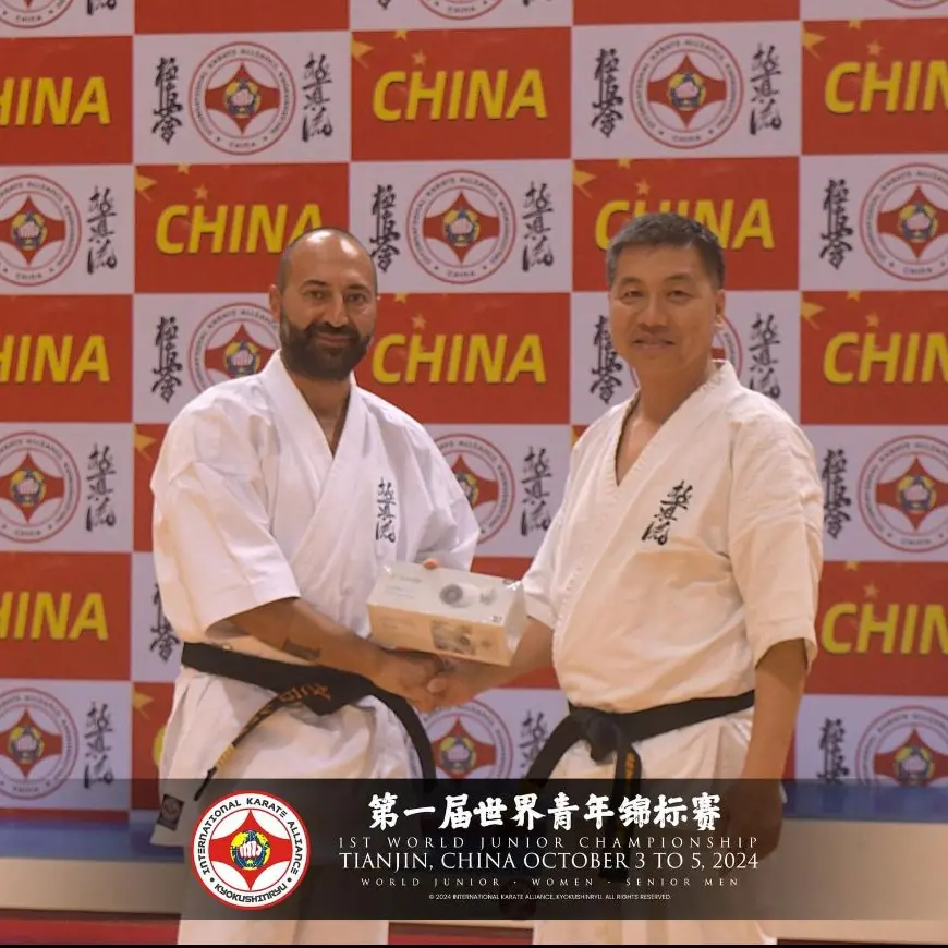 <p>Il maestro catanzarese Danilo Russo nell’<span style=\"color:hsl(0,75%,60%);\">Olimpo del Karate</span> Kyokushin</p>