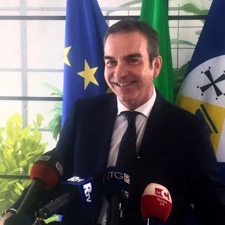 Eccellenze, Occhiuto: «Università e ricerca sono leva strategica per lo sviluppo della Calabria»\n