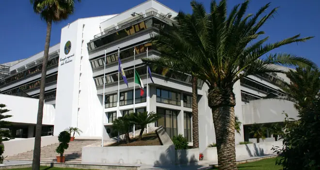 Regione, i risparmi dei gruppi consiliari (230mila euro all’anno) trasformati in borse di studio: la proposta di legge targata FI\n